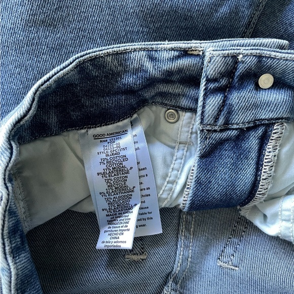 Good American Blue Flare Wide Leg Jeans - Picture 4 of 8